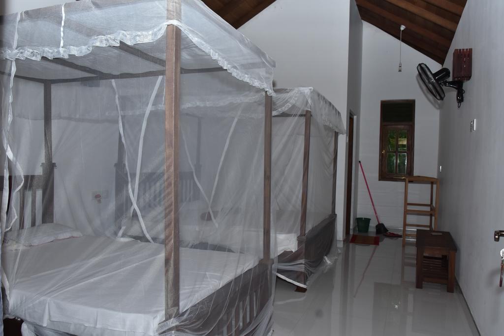 King'S Elephant Cabanas & Restaurant Tangalle Ngoại thất bức ảnh